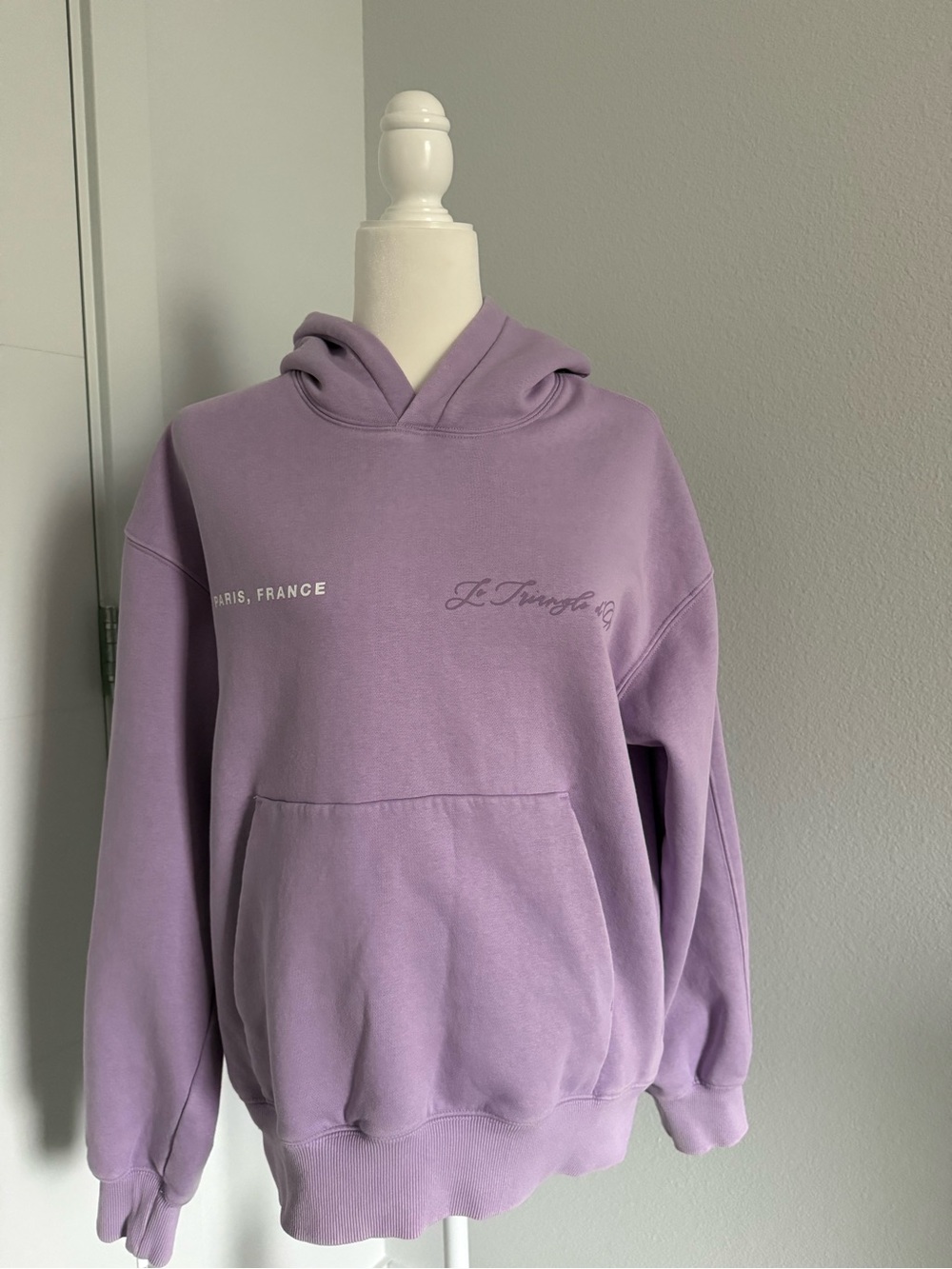 H & M Lavender Graphic Hoodie Sweatshirt - Unbranded
